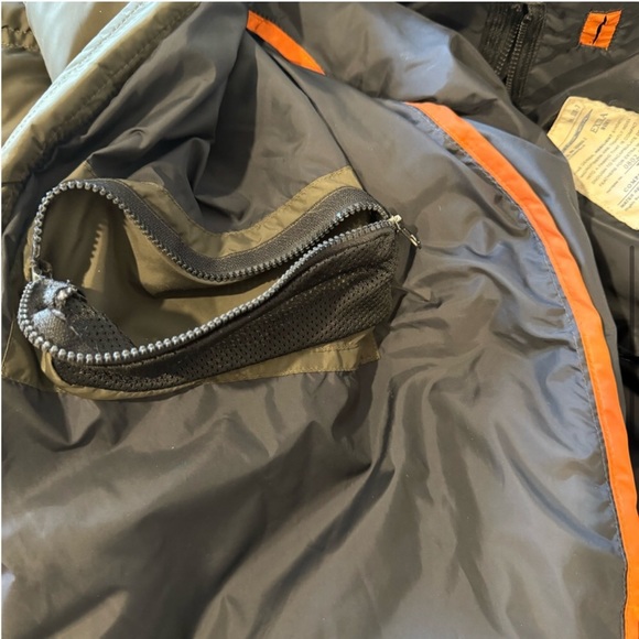 J. CREW - EUC Expedition Down Puffer - Dark Forest Green - Picture 5 of 13